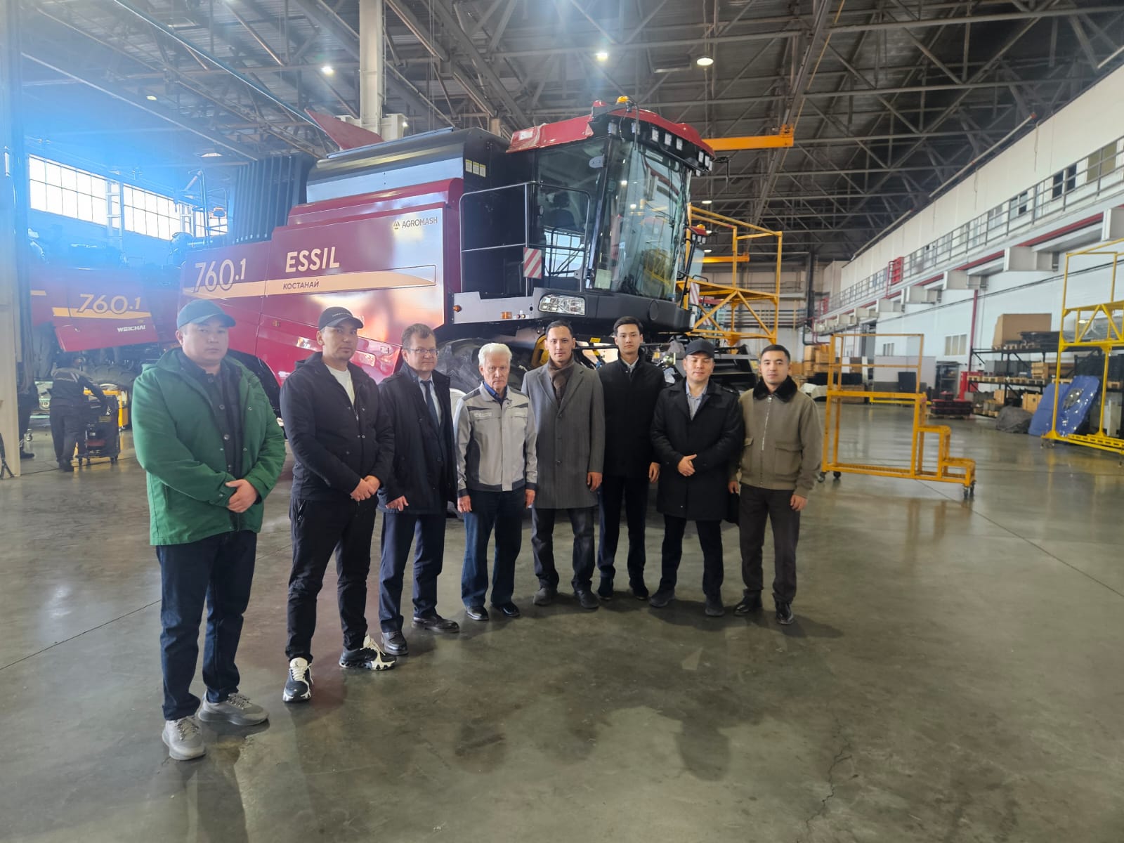 КазСтандарт ознакомился с производством автомобилей и сельхозтехники в Костанае